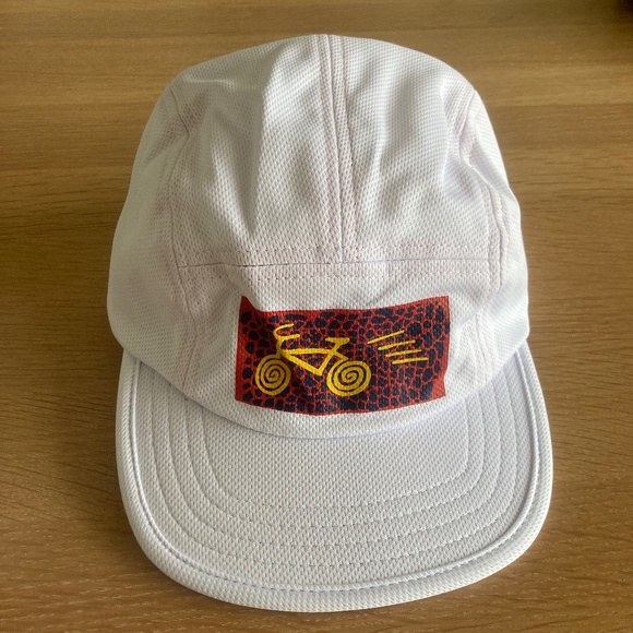 New Shredders Digest Cycling Cap Hat White - Picture 1 of 9